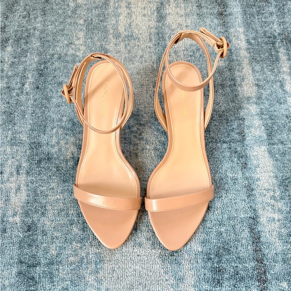 Veronica Beard Darcelle Leather Sandal in Bisque NEW - Picture 2 of 9